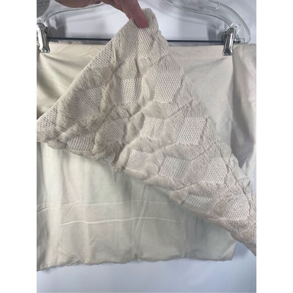 Chenille Cream Diamond Pattern Decor Pillow Cases 20x20" Set of 2 - Picture 5 of 7